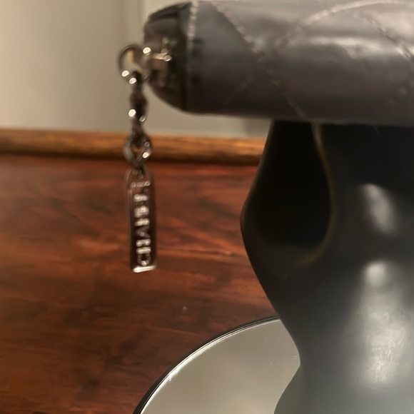 CHANEL Vintage Zip Around Wallet Gray/Blue - Picture 14 of 15